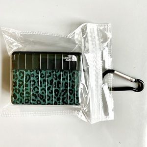 AIRPOD PRO DESIGNER PROTECTIVE CASE W/KEYRING